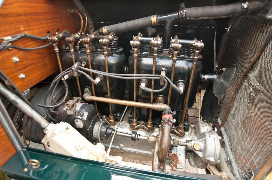  Buick Model 19 Touring 1910 года  (фото 20 из 23)